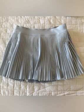 Lululemon pleated tennis skirt